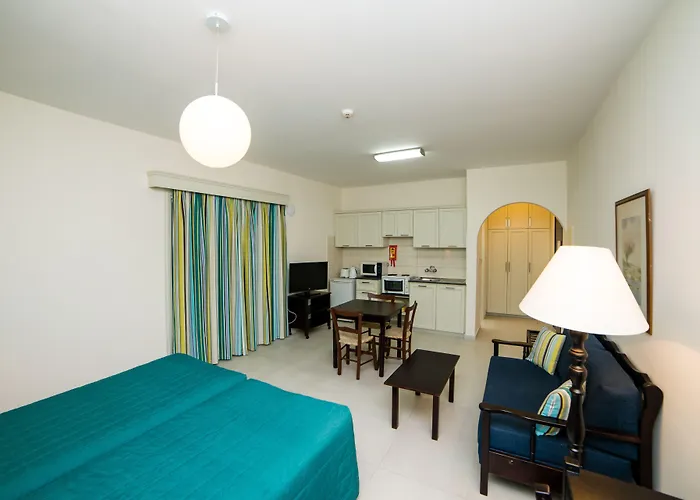 Kefalos Tourist Village Rezort Paphos