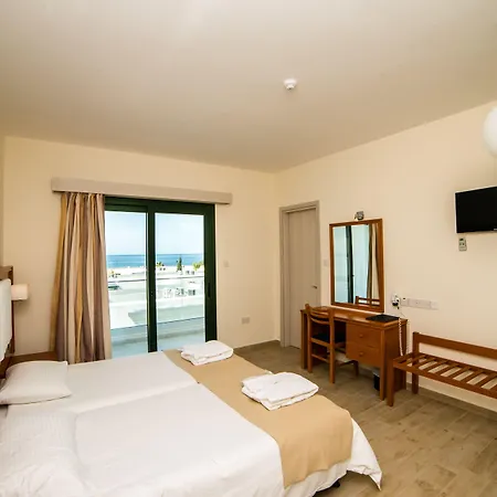 Kefalos Tourist Village 4*