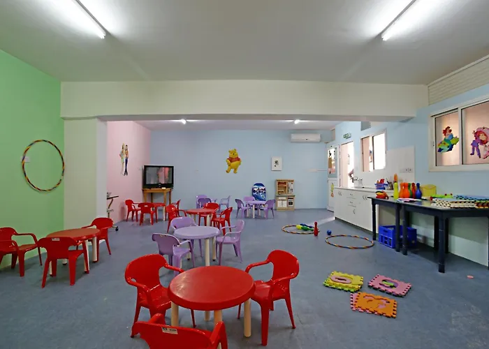 Kefalos Tourist Village Resort 4*