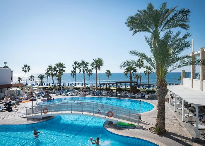 Resort Kefalos Tourist Village 4*