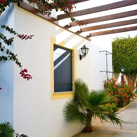 Kefalos Tourist Village אתר נופש פאפוס