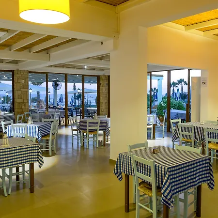 אתר נופש Kefalos Tourist Village פאפוס