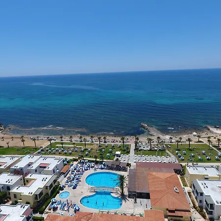 Kefalos Tourist Village 4*