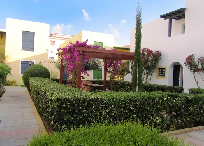 Kefalos Tourist Village 4* Paphos