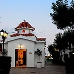 科发罗斯海滩旅游村公寓 Paphos